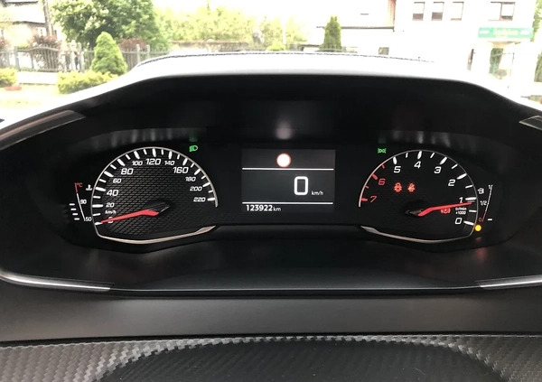 Peugeot 208 cena 49700 przebieg: 123000, rok produkcji 2020 z Łódź małe 529